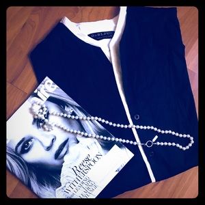 Chic Black & White Blouse 👚 👚